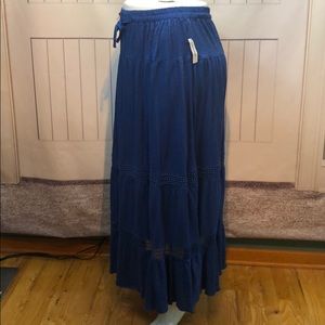 NWT OLD NAVY RUFFLE MAXI SKIRT SIZE XL